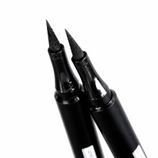 Camaleon Eyeliner Negro Waterproof | Farmacia Liceo