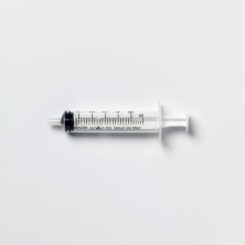 Jeringa Apirogena de 3 Cuerpos Aposan Botiquin 100 Unidades 5 ml