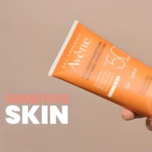 Avene Leche Solar SPF 50+ 250 ml
